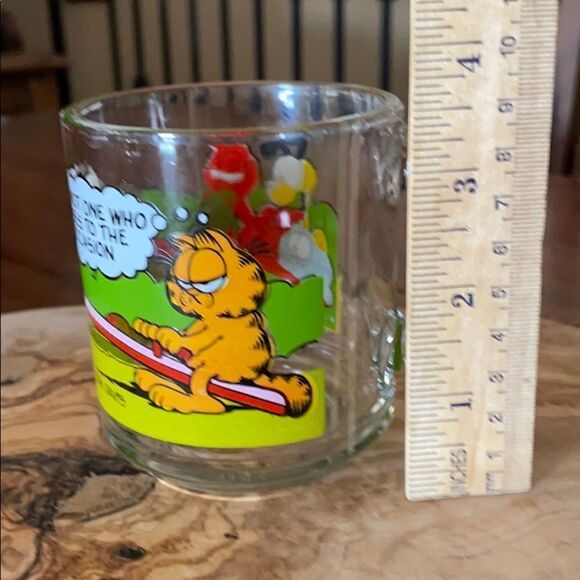 1978 Garfield - McDonald’s Glass Mug - Picture 6 of 7